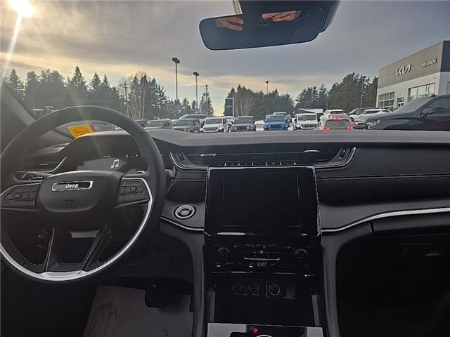 2025 Jeep Grand Cherokee L Laredo (Stk: S334) in Miramichi - Image 13 of 14