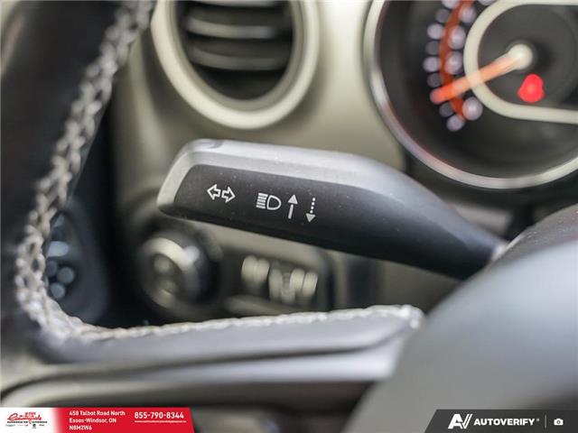 2021 Jeep Gladiator Sport S (Stk: 62548) in Essex-Windsor - Image 19 of 31