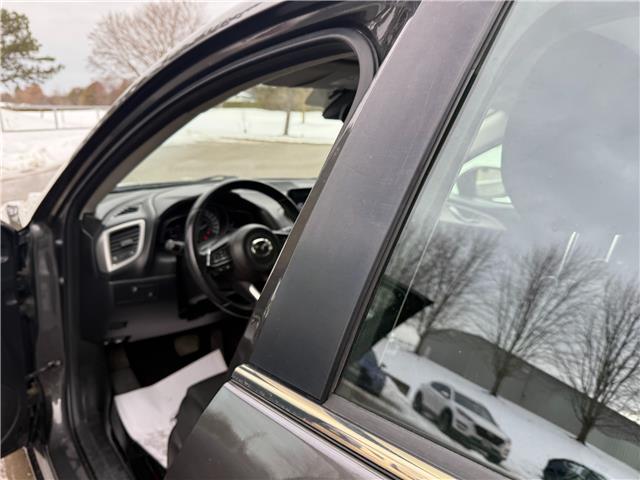 2018 Mazda Mazda3 Sport GS (Stk: 16054A) in Newmarket - Image 3 of 49 2018 Mazda Mazda3 Sport GS (Stk: 16054A) in Newmarket - Image 3 of 49