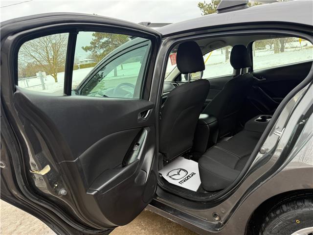 2018 Mazda Mazda3 Sport GS (Stk: 16054A) in Newmarket - Image 32 of 49 2018 Mazda Mazda3 Sport GS (Stk: 16054A) in Newmarket - Image 32 of 49