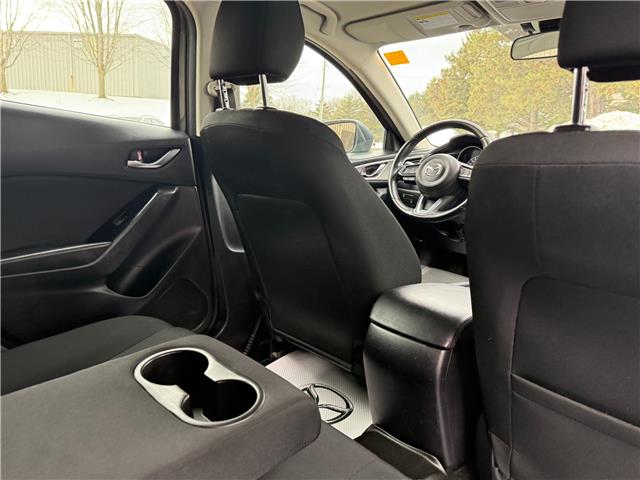 2018 Mazda Mazda3 Sport GS (Stk: 16054A) in Newmarket - Image 39 of 49 2018 Mazda Mazda3 Sport GS (Stk: 16054A) in Newmarket - Image 39 of 49