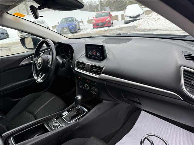 2018 Mazda Mazda3 Sport GS (Stk: 16054A) in Newmarket - Image 43 of 49 2018 Mazda Mazda3 Sport GS (Stk: 16054A) in Newmarket - Image 43 of 49