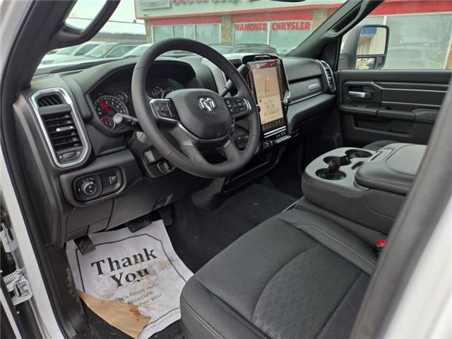 2026 RAM 3500 Big Horn (Stk: 26-030) in Hanover - Image 8 of 15
