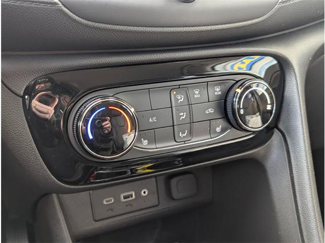 2022 Buick Encore GX Preferred (Stk: 25567-1) in Mount Pearl - Image 13 of 17