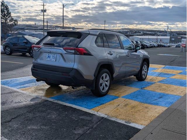 2020 Toyota RAV4 LE (Stk: 47812B) in Mount Pearl - Image 4 of 18
