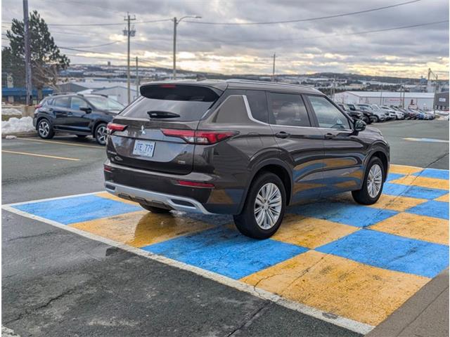 2024 Mitsubishi Outlander LE (Stk: 47898A) in Mount Pearl - Image 4 of 18