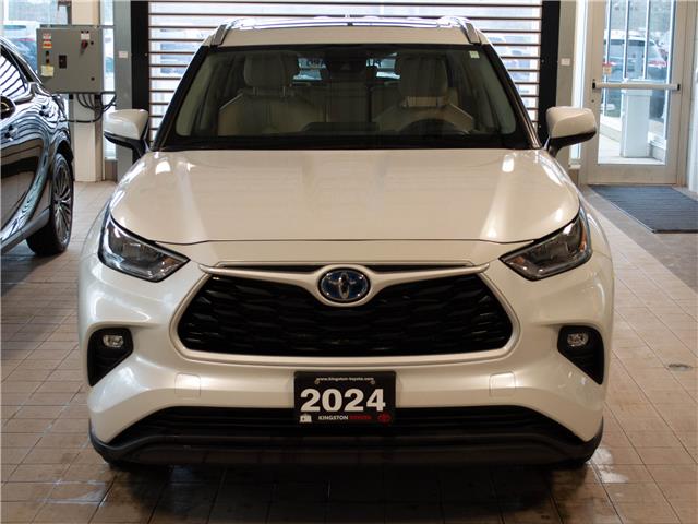 2024 Toyota Highlander Hybrid XLE (Stk: 26522A) in Kingston - Image 2 of 15