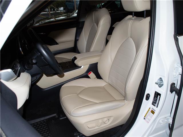 2024 Toyota Highlander Hybrid XLE (Stk: 26522A) in Kingston - Image 9 of 15
