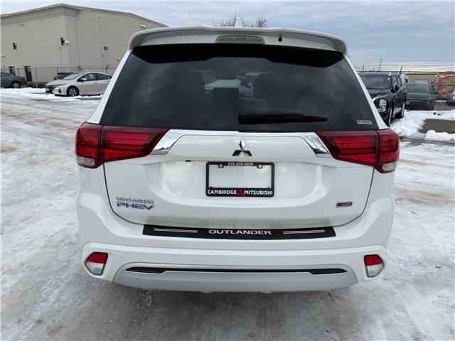 2022 Mitsubishi Outlander Plug-In Hybrid GT (Stk: U3299A) in Cambridge - Image 6 of 35 2022 Mitsubishi Outlander Plug-In Hybrid GT (Stk: U3299A) in Cambridge - Image 6 of 35