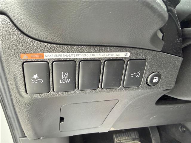 2022 Mitsubishi Outlander Plug-In Hybrid GT (Stk: U3299A) in Cambridge - Image 23 of 35 2022 Mitsubishi Outlander Plug-In Hybrid GT (Stk: U3299A) in Cambridge - Image 23 of 35