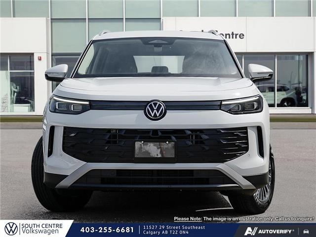 2026 Volkswagen Tiguan Comfortline (Stk: PZ4041) in Calgary - Image 2 of 24