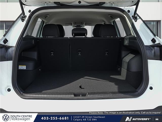 2026 Volkswagen Tiguan Comfortline (Stk: PZ4041) in Calgary - Image 7 of 24