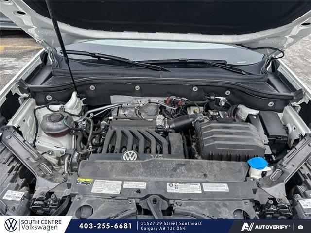 2020 Volkswagen Atlas Cross Sport 3.6 FSI Execline (Stk: ST-048A) in Calgary - Image 10 of 25