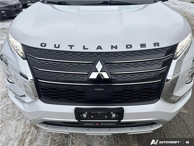2024 Mitsubishi Outlander SE (Stk: 816) in Kitchener - Image 9 of 24