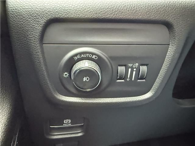 2025 Jeep Grand Cherokee L Summit (Stk: 25585) in London - Image 24 of 31