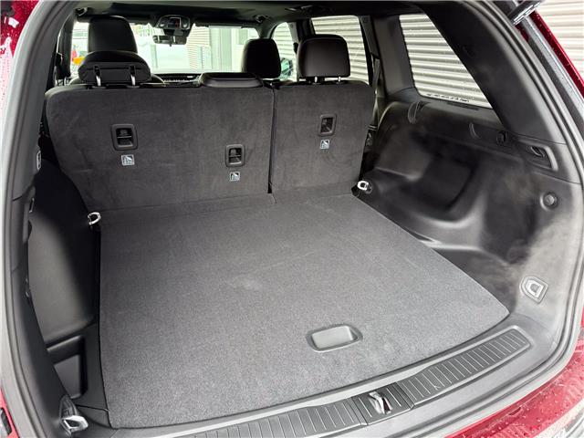 2025 Jeep Grand Cherokee Laredo (Stk: 25584) in London - Image 7 of 27