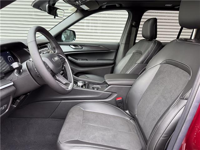 2025 Jeep Grand Cherokee Laredo (Stk: 25584) in London - Image 10 of 27