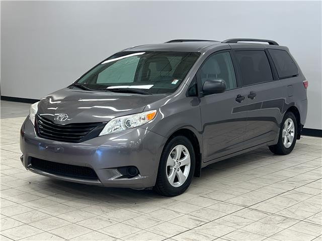 2015 Toyota Sienna Base (Stk: R187720A) in Courtenay - Image 4 of 17