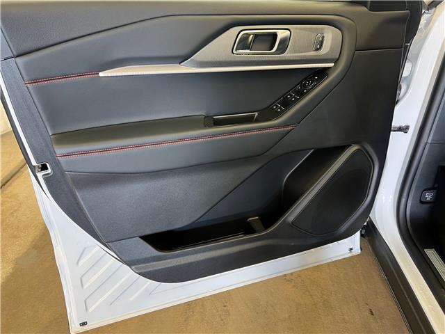 2025 Ford Explorer ST-Line (Stk: 25EX25) in St.Paul - Image 3 of 10