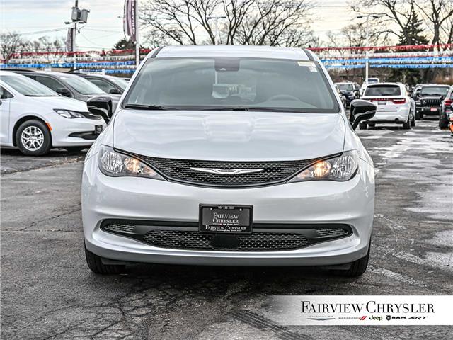 2026 Chrysler Grand Caravan SXT (Stk: TR2557) in Burlington - Image 2 of 33