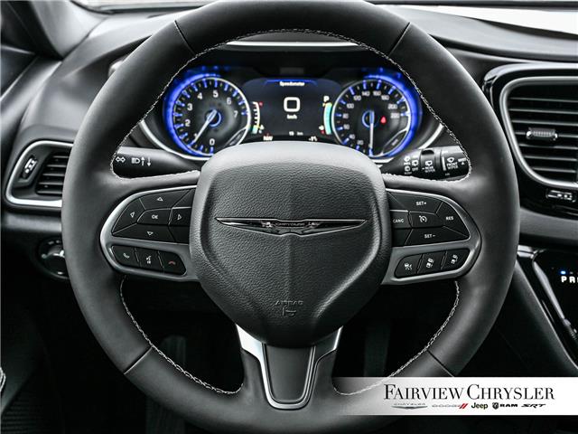 2026 Chrysler Grand Caravan SXT (Stk: TR2553) in Burlington - Image 21 of 32