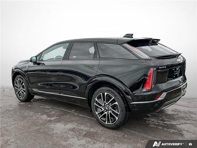 2026 Cadillac OPTIQ Sport (Stk: 2-12953) in Oshawa - Image 2 of 21