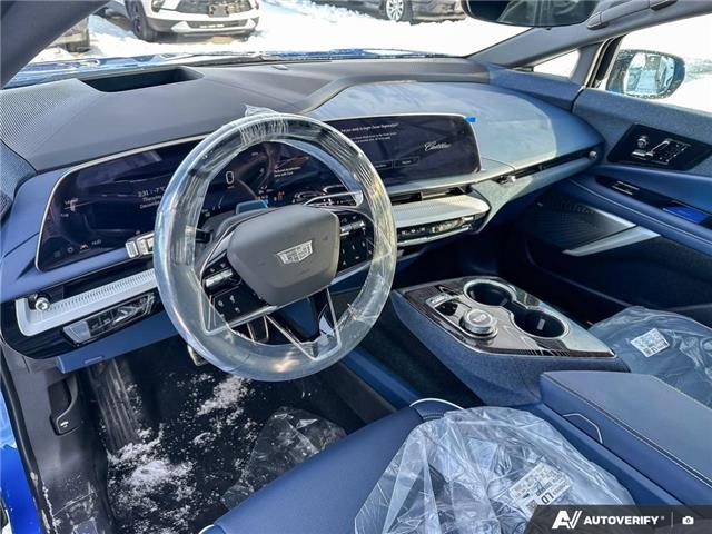 2026 Cadillac OPTIQ Premium Luxury (Stk: 2-12976) in Oshawa - Image 11 of 21