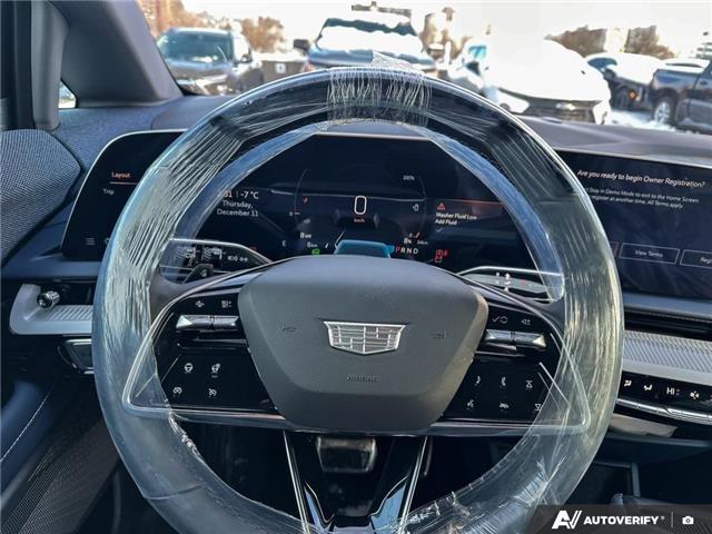 2026 Cadillac OPTIQ Premium Luxury (Stk: 2-12976) in Oshawa - Image 12 of 21