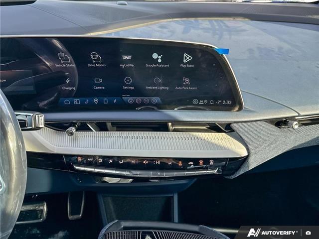 2026 Cadillac OPTIQ Premium Luxury (Stk: 2-12976) in Oshawa - Image 18 of 21