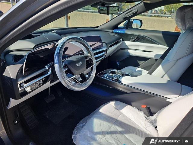 2026 Cadillac LYRIQ Signature Luxury (Stk: 2-12702) in Oshawa - Image 9 of 20 2026 Cadillac LYRIQ Signature Luxury (Stk: 2-12702) in Oshawa - Image 9 of 20