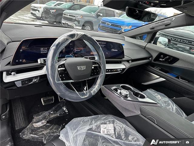 2026 Cadillac OPTIQ Sport (Stk: 2-12956) in Oshawa - Image 9 of 21