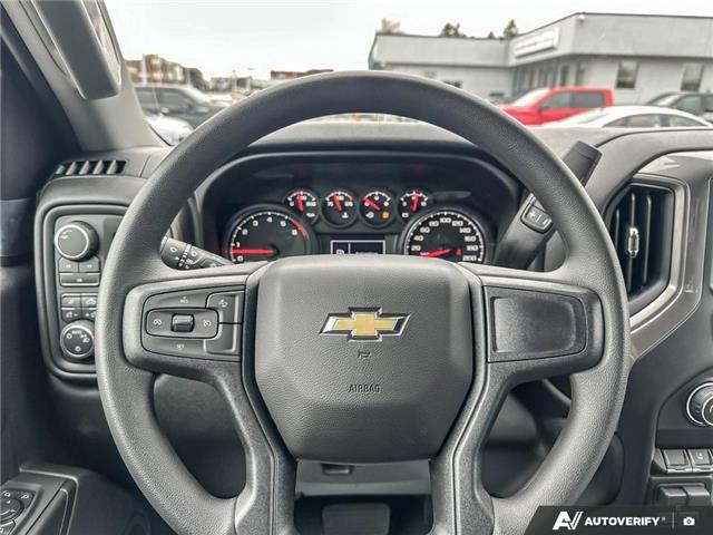2026 Chevrolet Silverado 2500HD Work Truck (Stk: 2-12734) in Oshawa - Image 11 of 21
