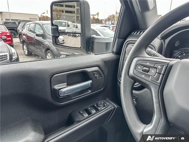 2026 Chevrolet Silverado 2500HD Work Truck (Stk: 2-12734) in Oshawa - Image 14 of 21