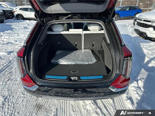 2026 Cadillac OPTIQ Luxury (Stk: 2-13009) in Oshawa - Image 8 of 21