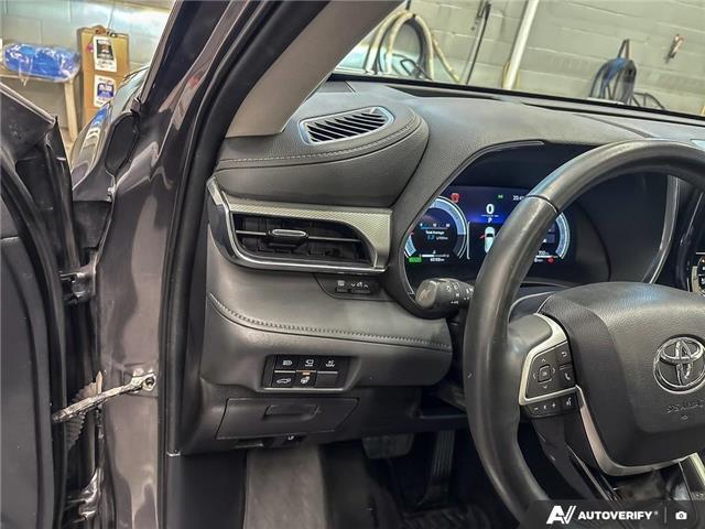 2023 Toyota Highlander Hybrid Limited (Stk: 164480) in London - Image 17 of 26