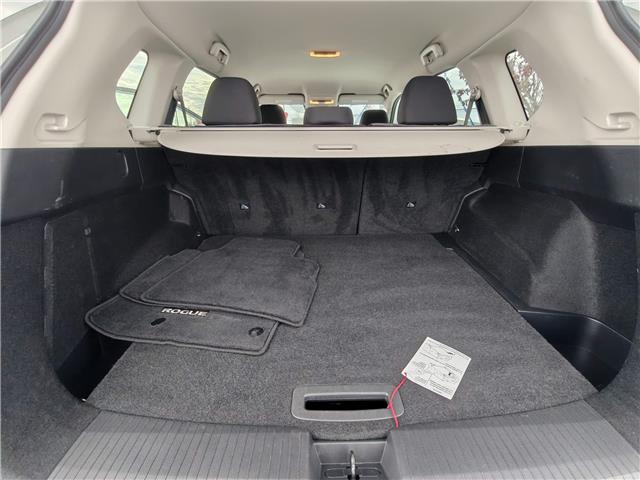 2022 Nissan Rogue S in Ottawa - Image 23 of 27