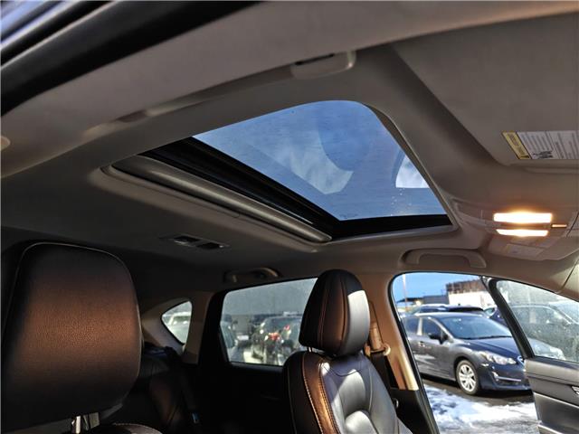 2022 Mazda CX-5 GT in Ottawa - Image 33 of 37