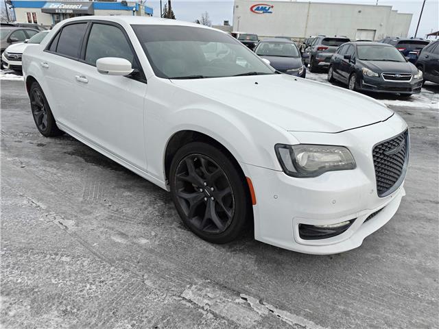2022 Chrysler 300 Touring L in Ottawa - Image 8 of 30