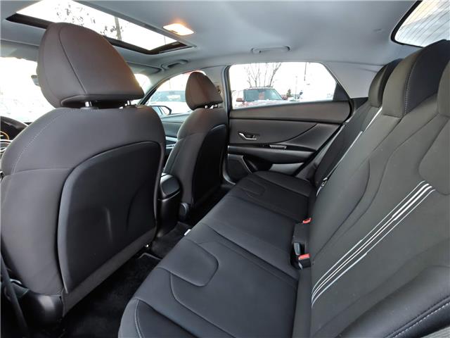 2023 Hyundai Elantra Preferred w/Tech Package in Ottawa - Image 28 of 36