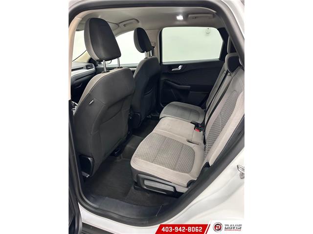 2020 Ford Escape SE (Stk: 20864) in Lethbridge - Image 8 of 18