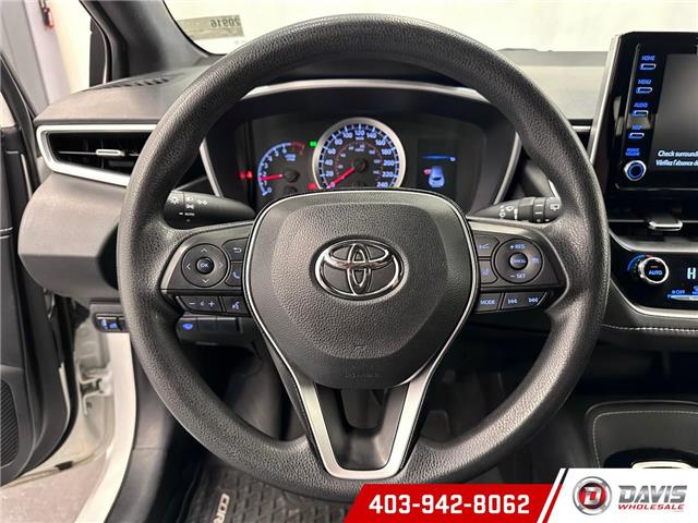 2020 Toyota Corolla Hatchback Base (Stk: 20916) in Lethbridge - Image 13 of 20