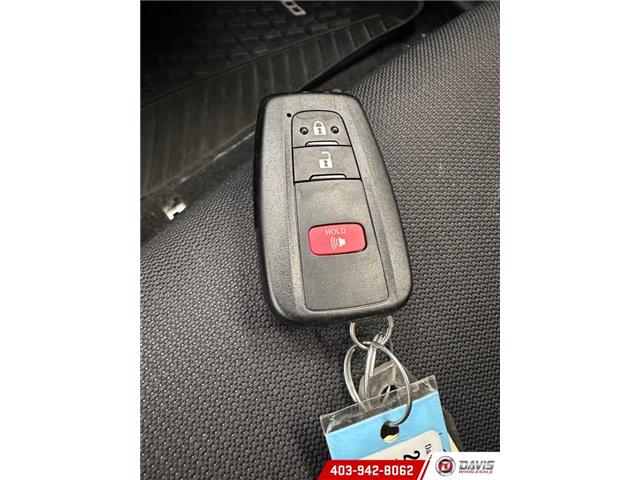 2020 Toyota Corolla Hatchback Base (Stk: 20916) in Lethbridge - Image 18 of 20