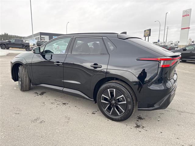 2026 Toyota bZ XLE (Stk: A002705) in Cranbrook - Image 3 of 21