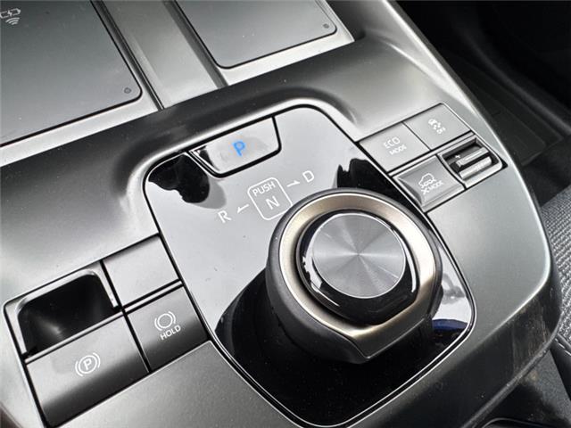 2026 Toyota bZ XLE (Stk: A002705) in Cranbrook - Image 16 of 21