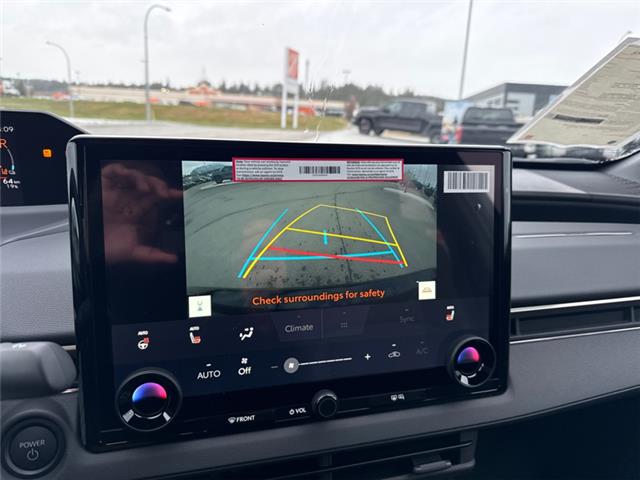 2026 Toyota bZ XLE (Stk: A002705) in Cranbrook - Image 17 of 21