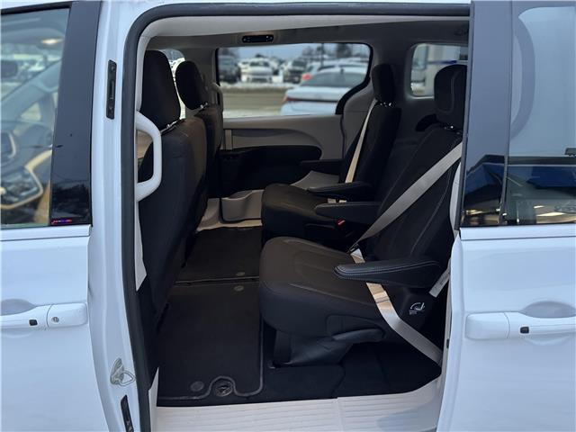 2024 Chrysler Grand Caravan SXT (Stk: 251564) in North Bay - Image 33 of 46