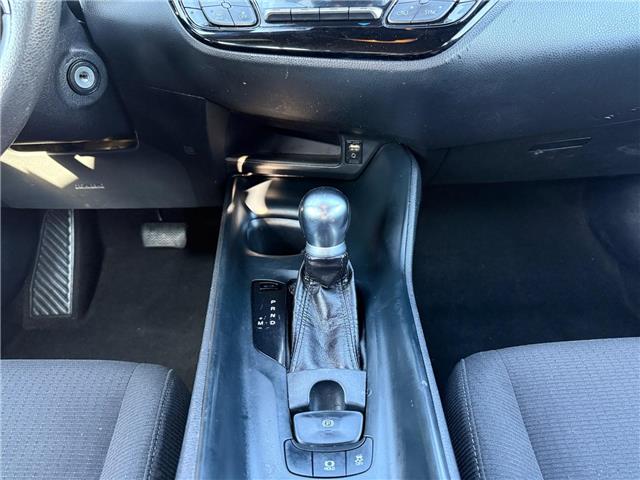 2019 Toyota C-HR Base (Stk: P3236) in Regina - Image 11 of 21