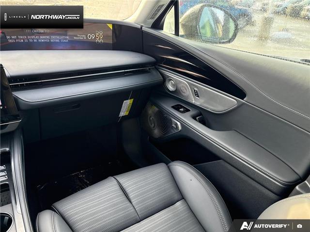 2026 Lincoln Nautilus Reserve (Stk: 6LA2402) in Brantford - Image 22 of 22