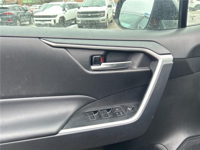 2025 Toyota RAV4 Hybrid XLE (Stk: 26T1455A) in Aurora - Image 9 of 14