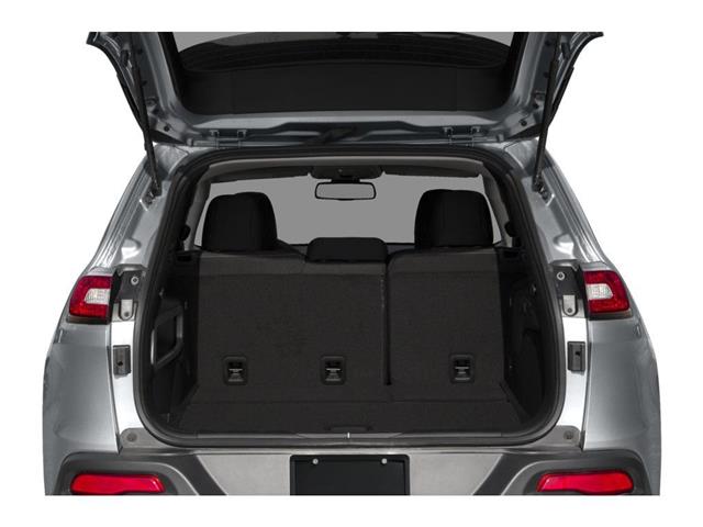 2018 Jeep Cherokee North (Stk: U3915A) in Hanover - Image 8 of 11